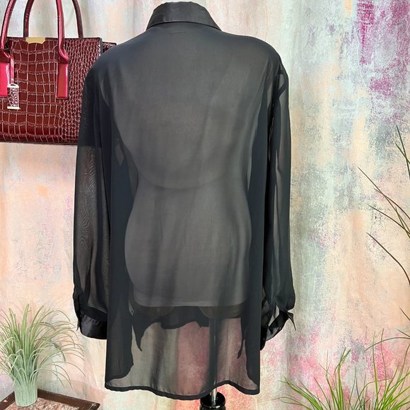 VTG📌 Chiffon Button Down Blouse with Satin Collar & Cuffs - Picture 2 of 16